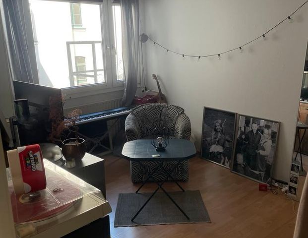 Zwischenmiete 01.12.-31.12.25 UNFURNISHED/UNMÖBELIERT - Foto 1