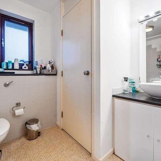 Stonesfield, Didcot, OX11 - Photo 1