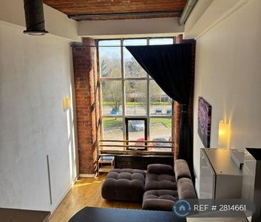 Studio to rent - Photo 3