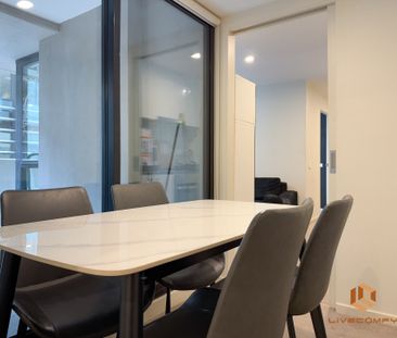 Melbourne CBD - Photo 2