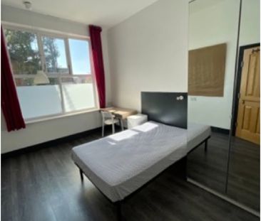 Room in a Shared House, Moss Lane East, M14 - Photo 4