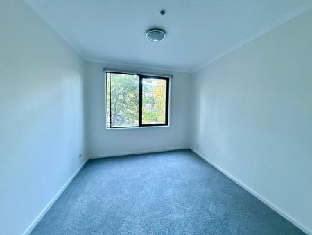 17/88 Southbank Boulevard - Photo 3
