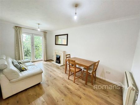 1 bedroom apartment to rent - Photo 2