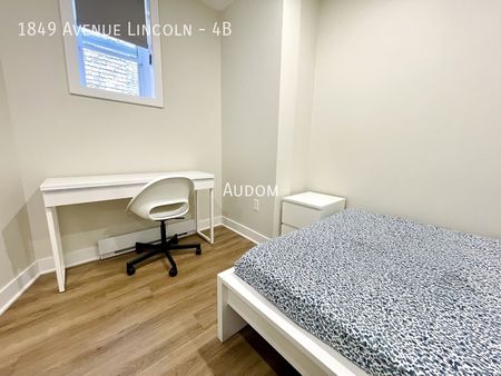 1849 Avenue Lincoln - 4B - Photo 2