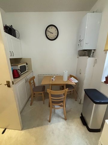 1 Bed Flat, Cricklewood, NW2 - Photo 3