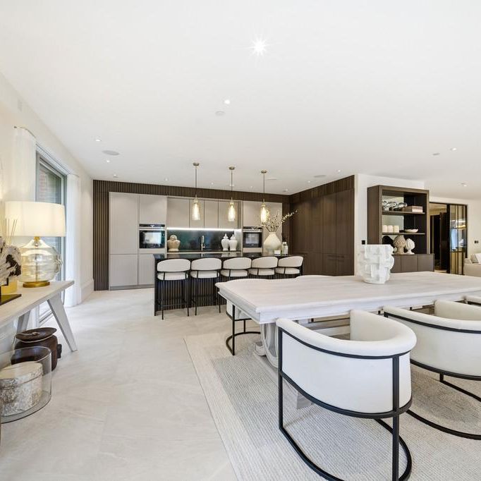3 bedroom apartment to rent - Photo 1