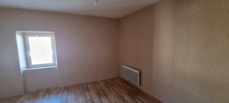 Location appartement 4 pièces 87 m² à Privas (07000) - Photo 2