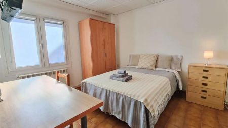 Piso de alquiler en Calle de Martín el Humano, 25, Oliver - Photo 2