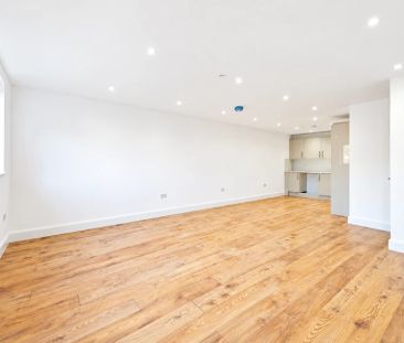 2 Bedroom Flat - Photo 1