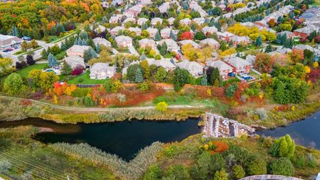 For Lease - 2495 Eglinton Avenue Unit# 1001, Mississauga, Ontario - Photo 2