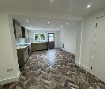 4 bedroom house to rent - Photo 1