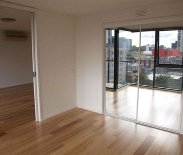 708/668 Bourke Street - Photo 4