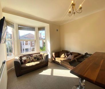 4 bedroom apartment to rent - Photo 1