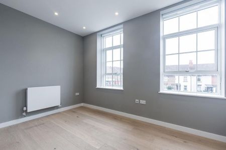 1 bedroom ground floor flat to rent - Photo 4