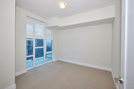 For Lease - 16 CONCORD Place Unit# 545, Grimsby, Ontario - Photo 5