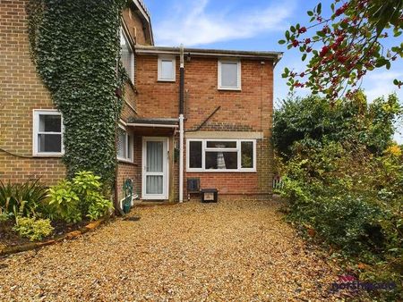 Hollington Park Road, St. Leonards-on-sea, TN38 - Photo 2