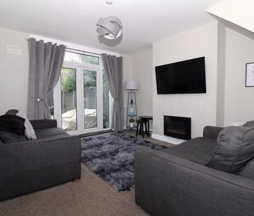 3 bedroom terraced house to rent - Photo 1