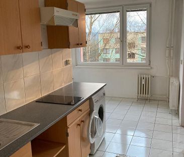 Pronájem bytu 2+1 63 m² - Fotografie 2