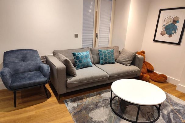 1 bedroom flat to rent - Photo 1