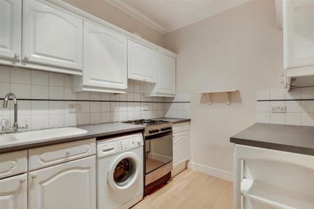 3 bedroom terraced house to rent - Photo 3