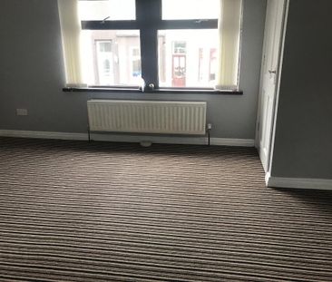 10 Glencairn Street, Belfast, BT13 3LU - Photo 1