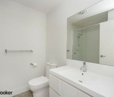 Open Plan Living in Taylor - Photo 6