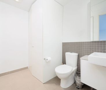 Contemporary Comfort, Lifestyle Convenience - Photo 4