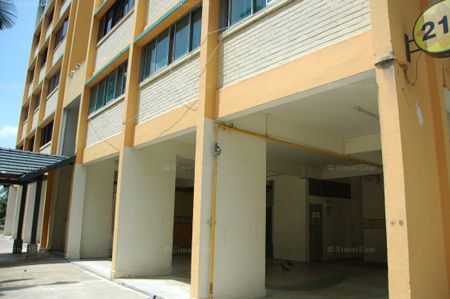 Blk 214 MARSILING LANE (Woodlands), HDB 5 Rooms - For Rent - Photo 4