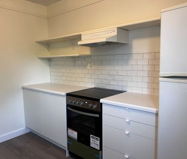 For Lease - 180 Eastwood Road, Toronto, Ontario - Photo 1