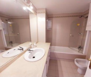 Apartment in the upper part of Calahonda with sea views – non-resid... - Photo 2