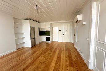 Apartamento T2 Novo junto ao Forum Aveiro para arrendar