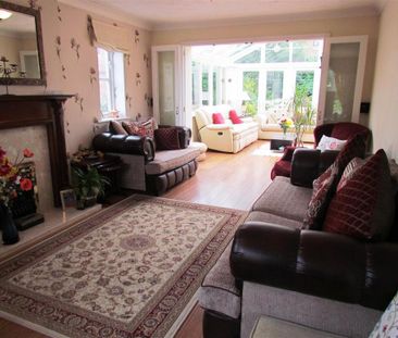 5 bedroom detached house to rent - Photo 5