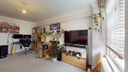 Park West, Edgware Road, W2 - Photo 5