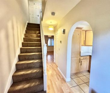 2 bedroom terraced house to rent - Photo 5