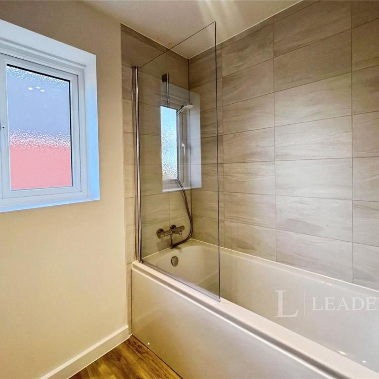 2 bedroom semi-detached house to rent - Photo 1