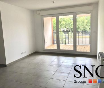 T3 AVEC LOGGIA ET PARKING - Photo 4