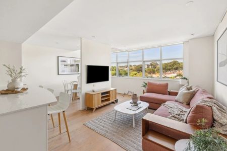 Top-floor loft-style warehouse with panoramic views - Photo 5