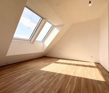 Traumhafte Dachgeschosswohnung mit Terrasse | Erstbezug| - Photo 4