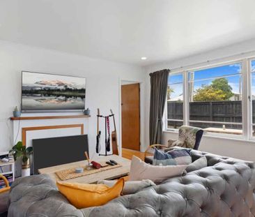 Coastal Retreat - Photo 3