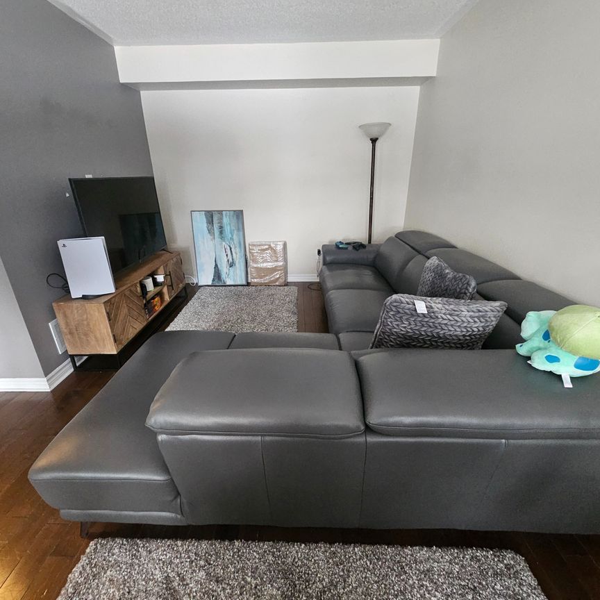 For Lease - 2543 WATERLILLY Way, Barrhaven, Ontario - Photo 1