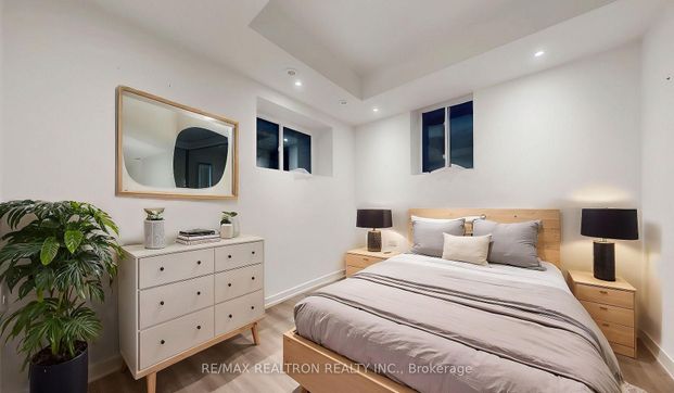 For Lease - 260 Finch Ave E Avenue Unit# TH 1, Toronto, Ontario - Photo 1