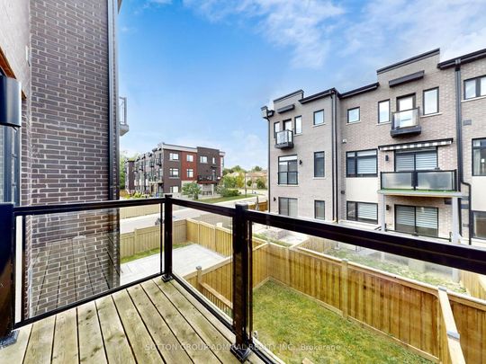 For Lease - 70 Laskin Drive, Vaughan, Ontario - Photo 1