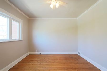 For Lease - 1481 Queen Street Unit# Upper, Toronto, Ontario - Photo 5