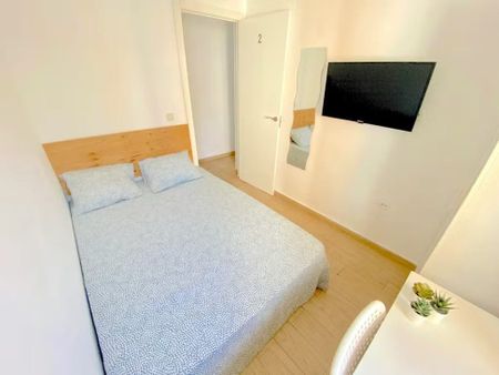 Avenida San Lázaro, Sevilla, Andalusia 41009 - Photo 4