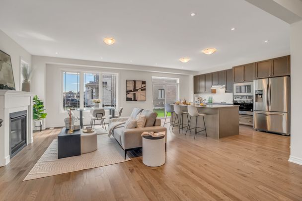 For Lease - 2091 Hallandale Street Unit# Main-Upper, Oshawa, Ontario - Photo 1