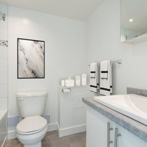 1 Bedroom Premium - 200 Rue De Gaspé, Verdun - Photo 2