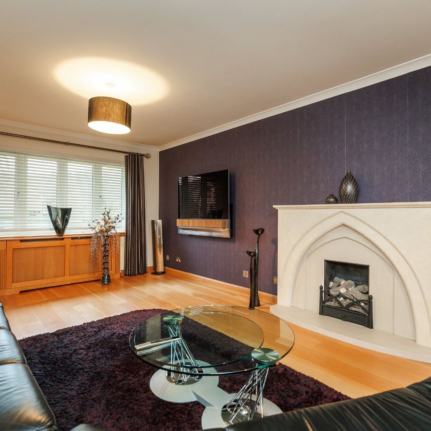 4 bedroom detached house to rent - Photo 1