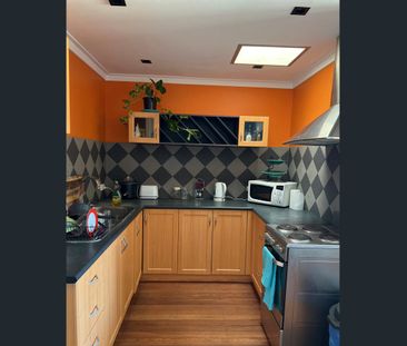 Room for Rent - Photo 4