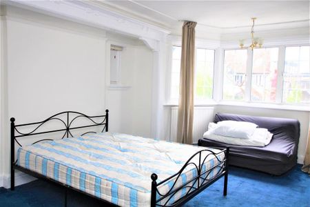 5 bedroom house to rent - Photo 3