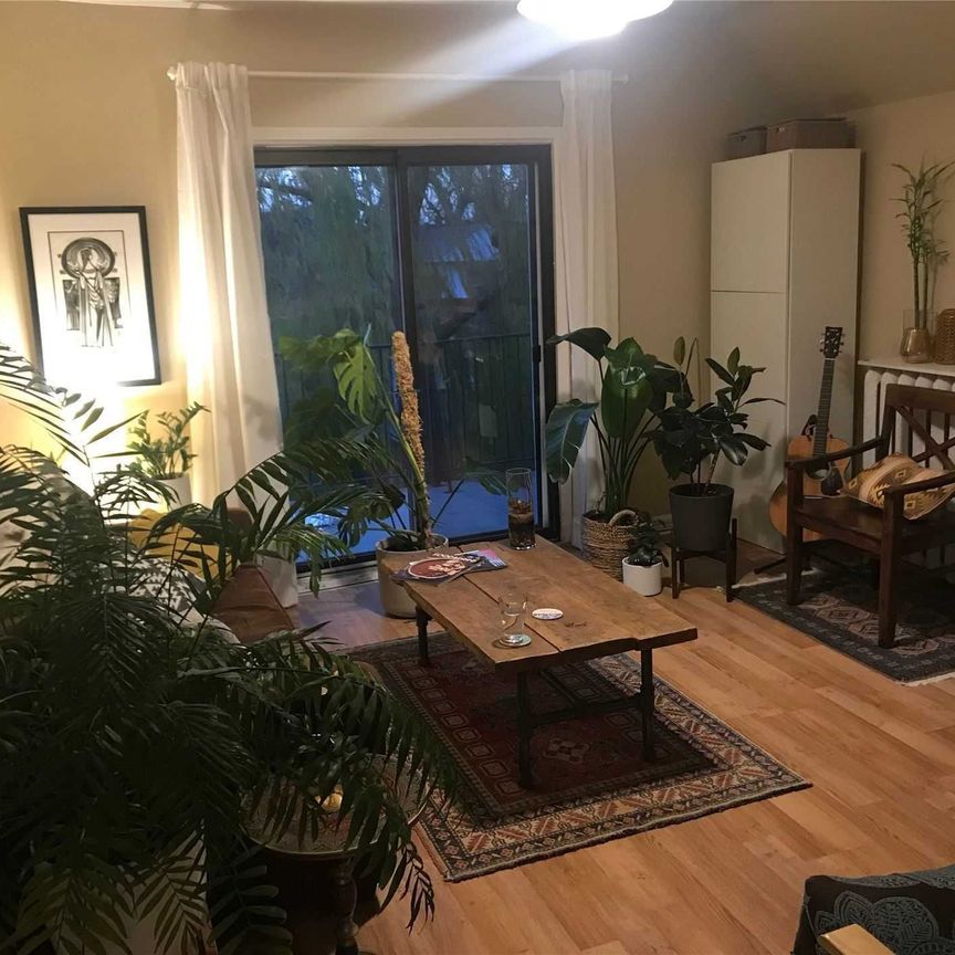 For Lease - 505 Markham Street Unit# unit 3, Toronto, Ontario - Photo 1